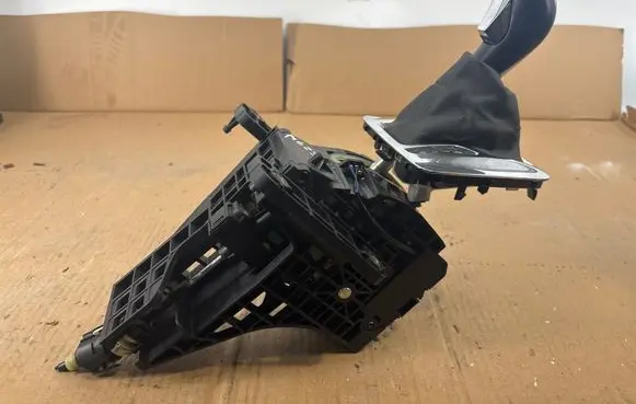 Opel Zafira C Gear shifter/selector 13385446 0022017 104000