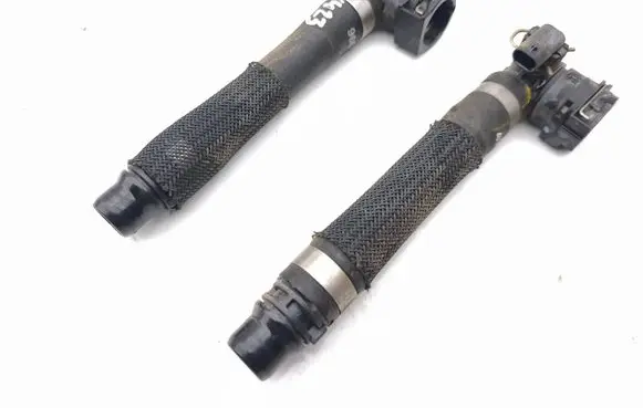 Peugeot 3008 III Hybrid/electric vehicle battery cooling hoses/tubes