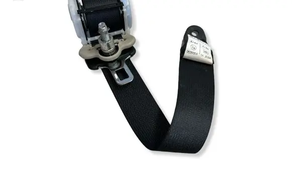 Nissan Micra Rear seatbelt 0539304