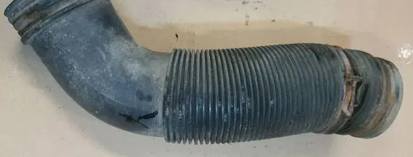 Volkswagen Golf III Air intake duct part 1H0129627AP