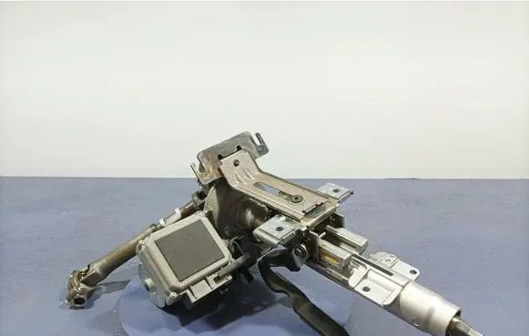 Mazda 6 Steering wheel axle Q003TA6180