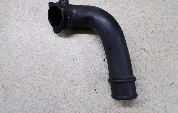 Alfa Romeo 159 Air intake hose/pipe