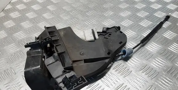 Volvo V50 Rear door lock 30699111