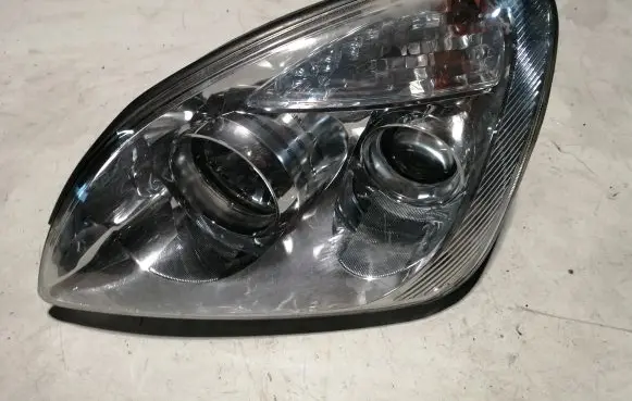 KIA Carens I Headlight/headlamp