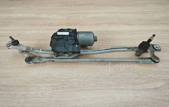Audi A6 C7 Front wiper linkage and motor 4G1955119 4G1955023C