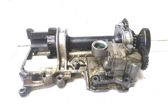 Audi A2 Oil pump 