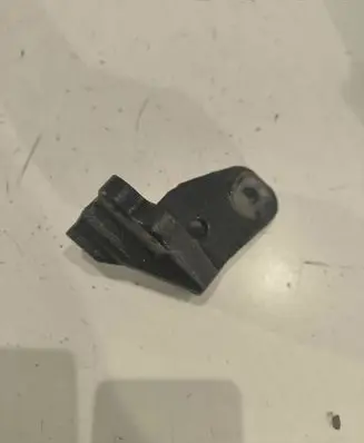 Lexus RX 450H Gearbox mounting bracket 3120082DA