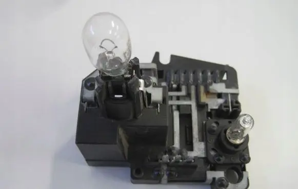 Audi A3 S3 A3 Sportback 8P Headlight/headlamp bulb 4F9945222A