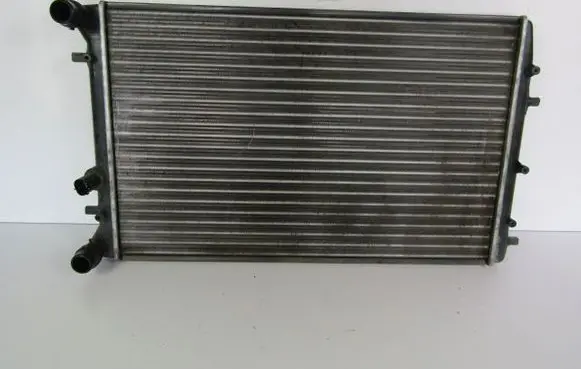 Seat Ibiza III (6L) Coolant radiator 