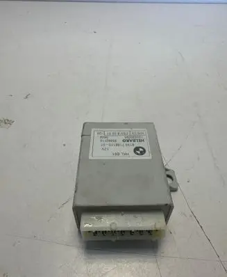 BMW 5 F10 F11 Trunk lid opening control unit 6135718811001 7188110 55892110