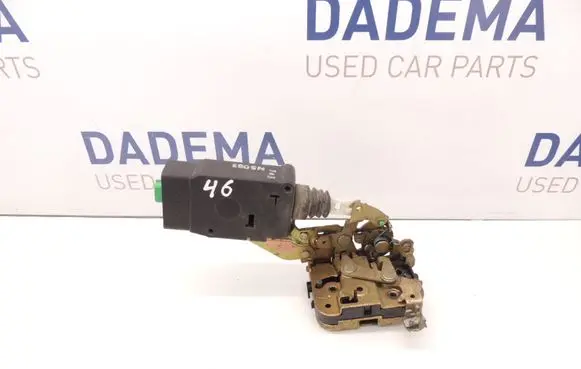 Volvo S40, V40 Front door lock D46