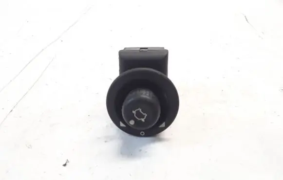 Ford Fusion Wing mirror switch 93BC17B676BB