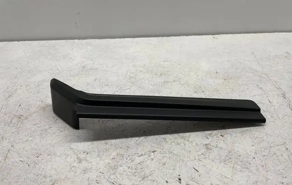 Jeep Grand Wagoneer Seat trim 6TJ18TRMAB
