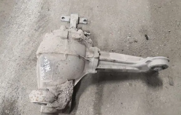 Jeep Grand Cherokee (WK) Front differential 5135693AD DJA