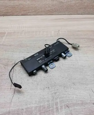 BMW 7 E38 Aerial antenna amplifier 8364084