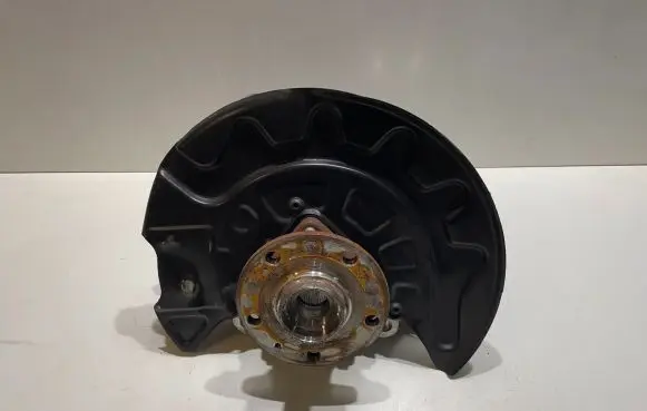 Volkswagen Golf VIII Front wheel hub 5WA407258A