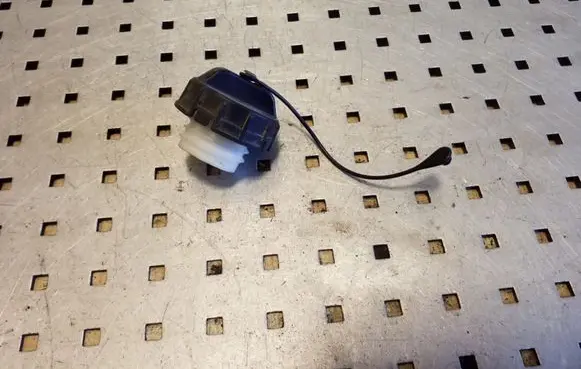 Mitsubishi Outlander Fuel tank filler cap 