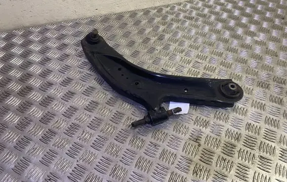 Nissan X-Trail T32 Front lower control arm/wishbone