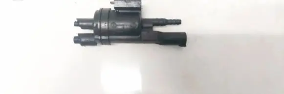 Mercedes-Benz C W203 Turbo solenoid valve 0025401497