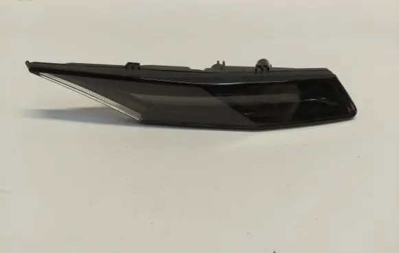 Porsche Taycan 9J1 Front bumper turn signal 9J0953042CJLK01