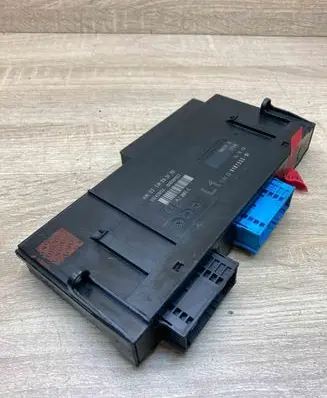 BMW 3 E90 E91 Central body control module 9187533 10681810