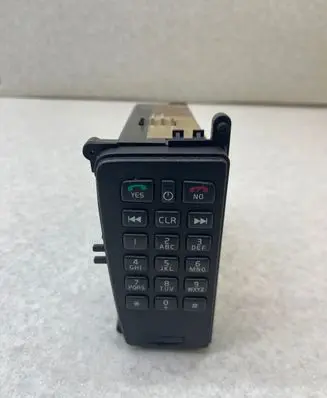 Volvo V70 Phone keyboard 30775724 2204384A 438406230145