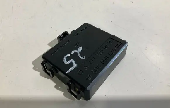 Mercedes-Benz E W211 Rain sensor A2118206026 2118206026