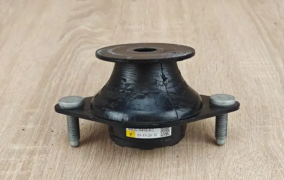 Volkswagen Amarok II Engine mount vacuum valve MB3C5418AC