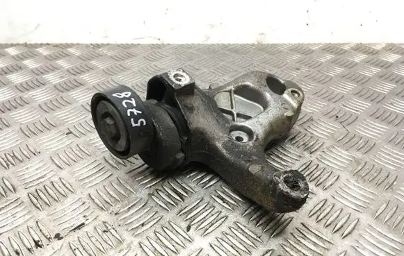Volkswagen PASSAT B6 A/C compressor mount bracket 1K0260885 AHB