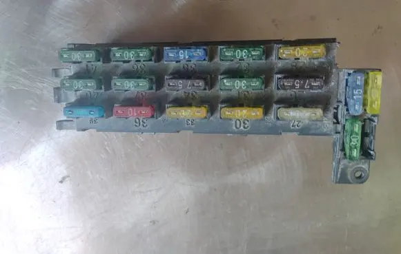 Mercedes-Benz S W140 Fuse module 1405450601 08554314