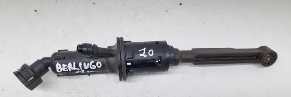 Citroen Berlingo Clutch master cylinder 9689016780