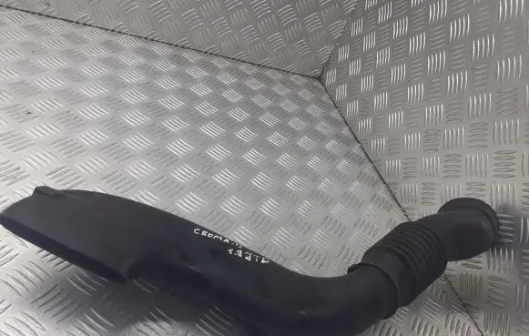 Fiat Croma Air intake hose/pipe 55354057