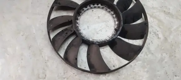 Volkswagen PASSAT B5 Fan impeller 059121301