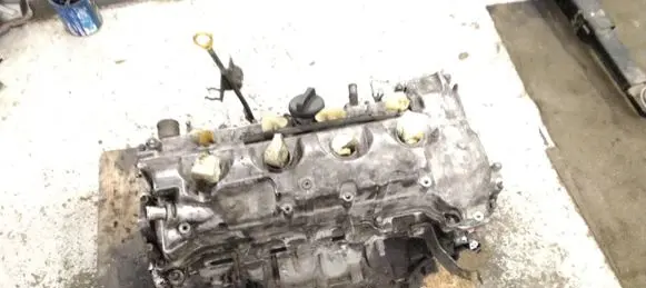 Toyota Avensis T250 Engine 2AD 5011936