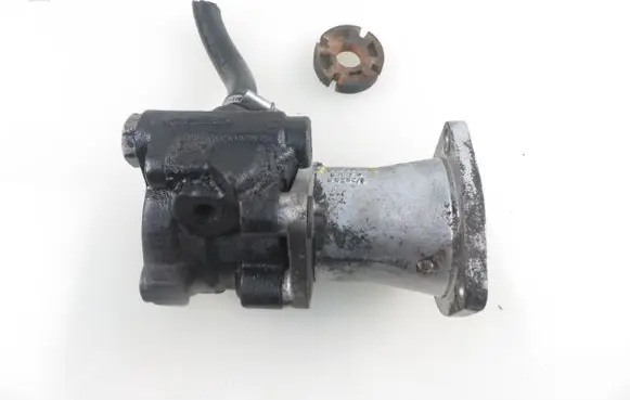 Jaguar XJ X40 Power steering pump EAC3968