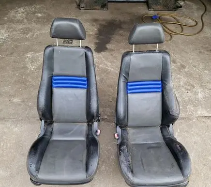 Ford Puma Seat set