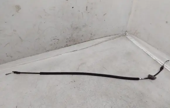Volkswagen Touran I Rear door cable line 1T0839085A