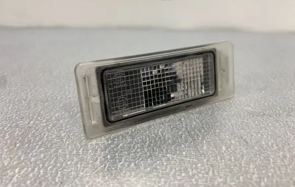 Opel Mokka Number plate light E208124 1350217