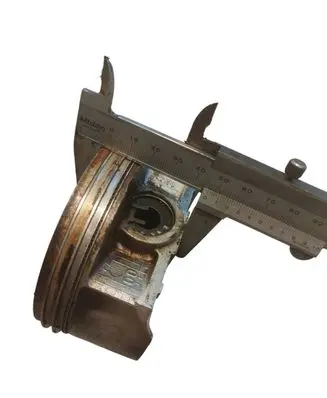 Subaru Outback Piston 002Z
