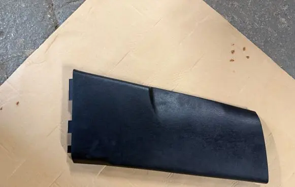 (B) pillar trim (bottom)