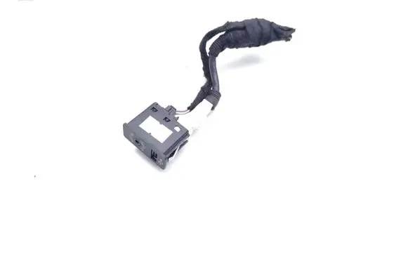Mini One - Cooper R57 USB socket connector 9266607 8410926660704