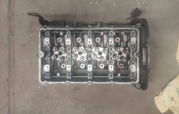 Ford Transit Engine head 6C106K537AB