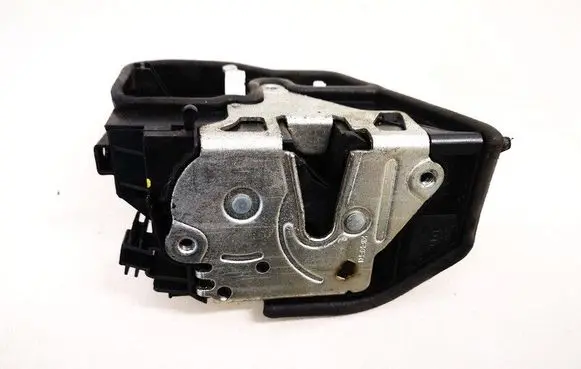 BMW 5 F10 F11 Rear door lock 7202148 A046998
