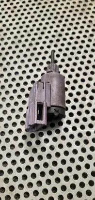 Volkswagen Transporter - Caravelle T5 Brake pedal sensor switch 09L70 10Z3Y3