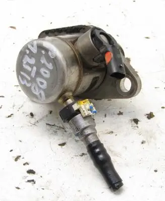 Peugeot 2008 II Fuel injection high pressure pump 9812133780