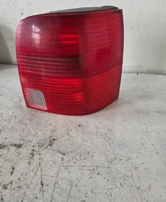 Volkswagen PASSAT B5 Rear/tail lights 393361 3B9945257