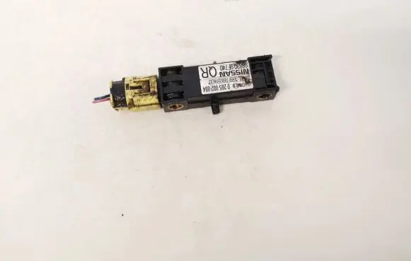 Nissan Primera Airbag deployment crash/impact sensor 0285002084 988309f740qr