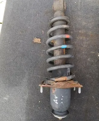Toyota Avensis T250 Rear coil spring