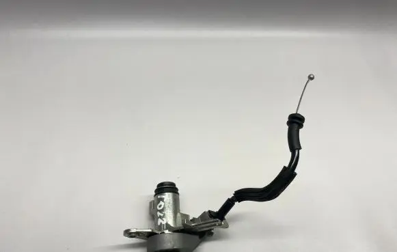 Audi A8 S8 D4 4H Tailgate/trunk/boot lock/catch/latch 8F0827573