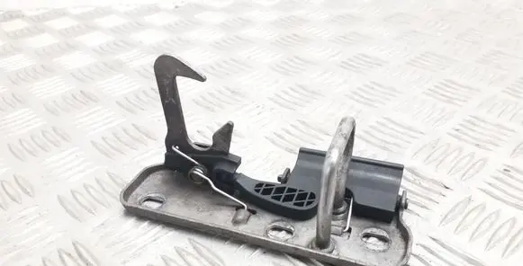 Volkswagen Sharan Engine bonnet/hood lock/latch loop/hook 1QP823480